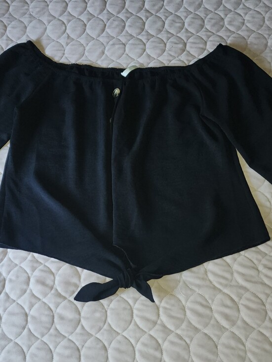 New Mode Usa Tops - Off-Shoulder Black Tie-Front Crop Top